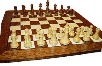 Najdorf set shown on a brown European Maple (55mm) board